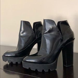 Trendy Platform Space Booties